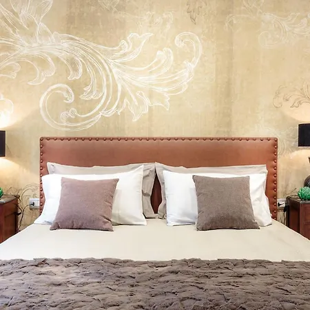 Apartment The Palace View Penthouse, Modern Luxury In